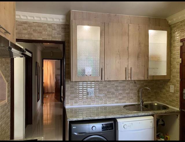 3 BEDROOM PROPERTY TO RENT IN COSMO CITY